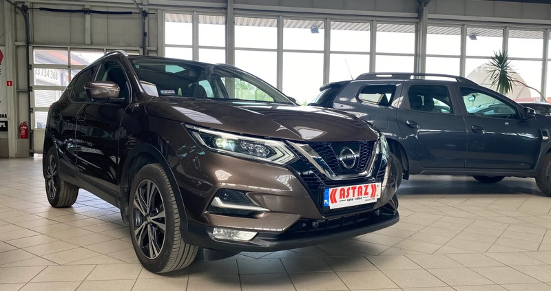 Nissan Qashqai cena 68900 przebieg: 47000, rok produkcji 2017 z Zawiercie małe 352